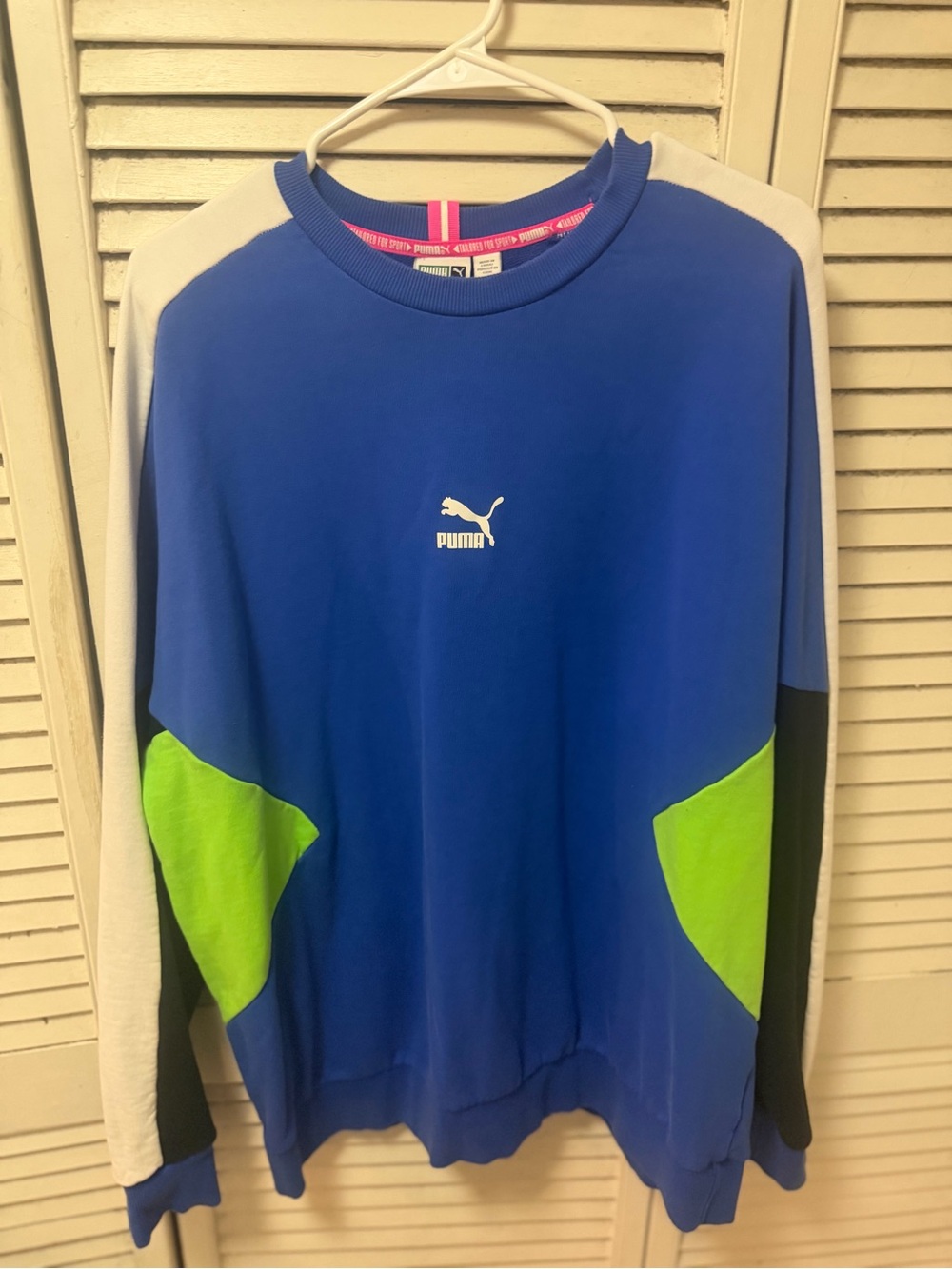 Puma Royal Blue Crewneck Sweatshirt with Pink Trim